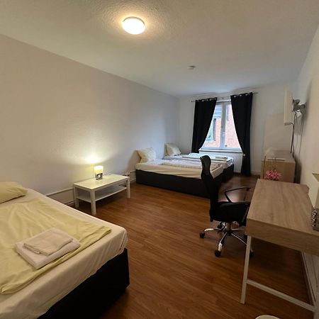 City Apartments Direkt Am Hauptbahnhof - Perfekt Fuer Pendler Und Monteure Neumünster Buitenkant foto
