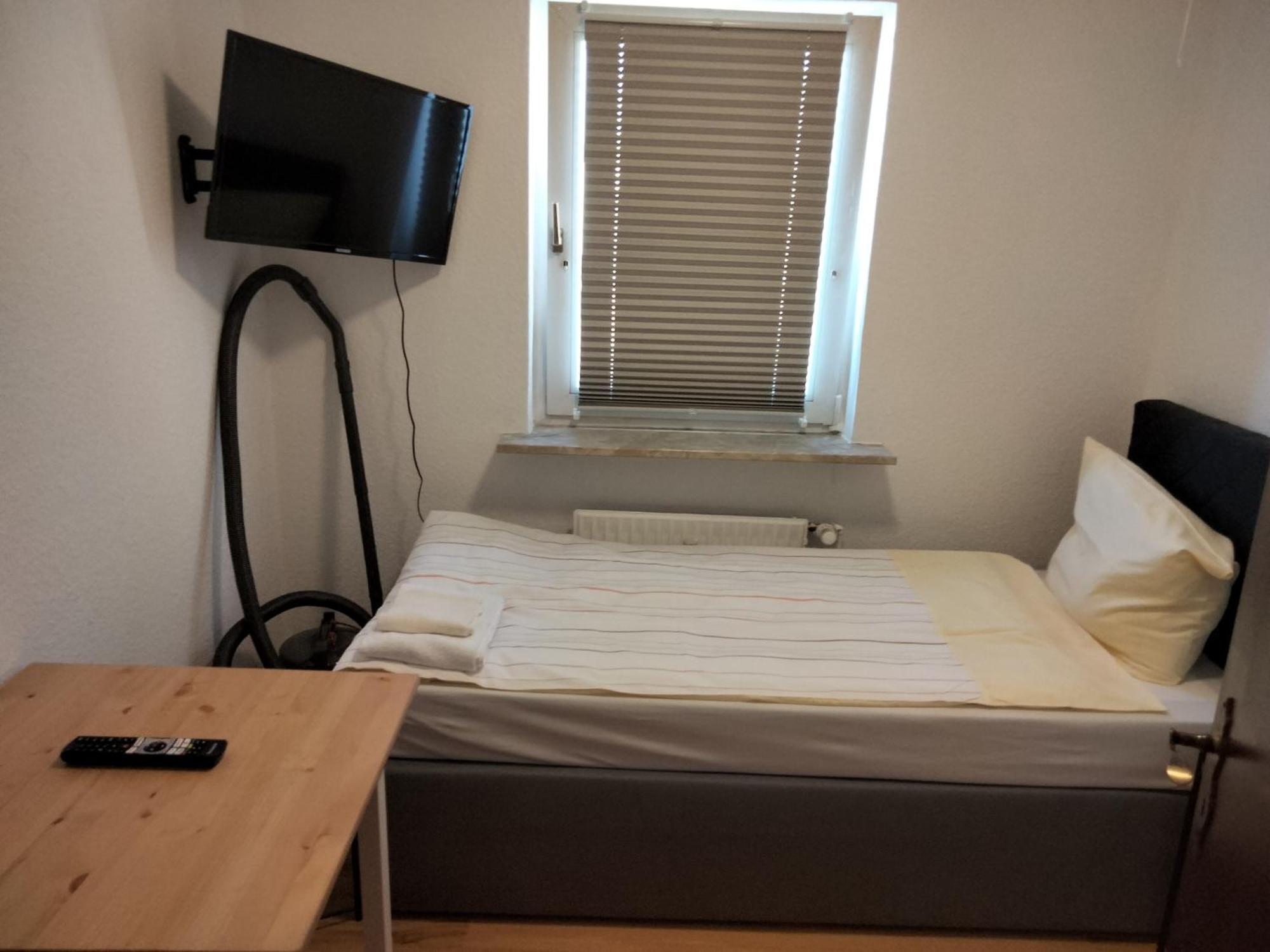 City Apartments Direkt Am Hauptbahnhof - Perfekt Fuer Pendler Und Monteure Neumünster Buitenkant foto