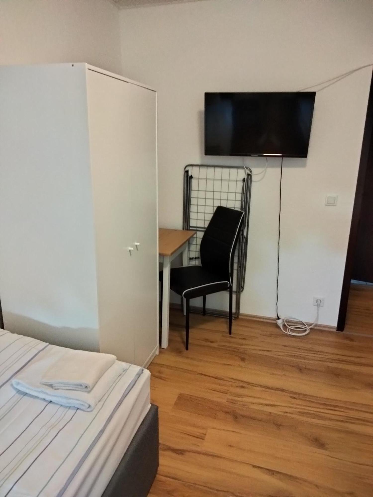 City Apartments Direkt Am Hauptbahnhof - Perfekt Fuer Pendler Und Monteure Neumünster Buitenkant foto