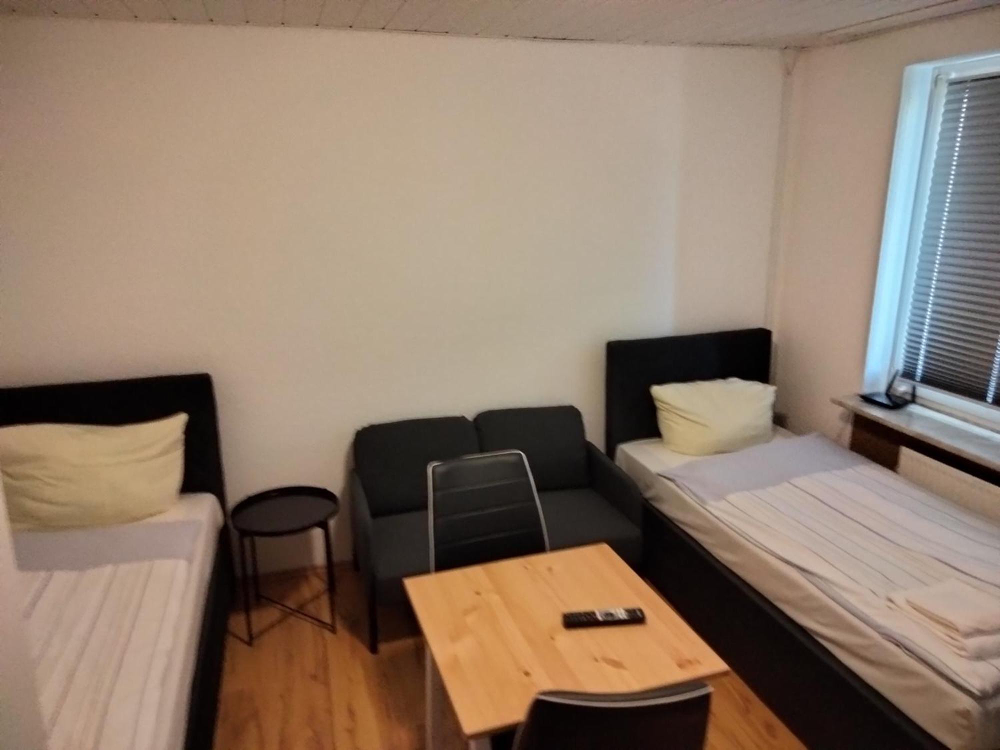City Apartments Direkt Am Hauptbahnhof - Perfekt Fuer Pendler Und Monteure Neumünster Buitenkant foto