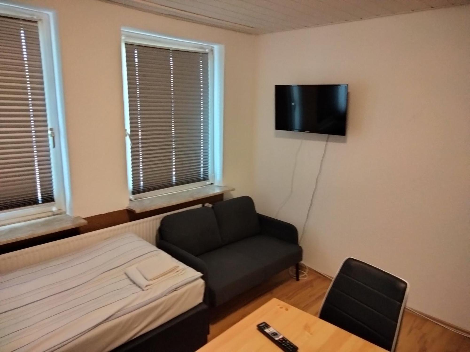 City Apartments Direkt Am Hauptbahnhof - Perfekt Fuer Pendler Und Monteure Neumünster Buitenkant foto