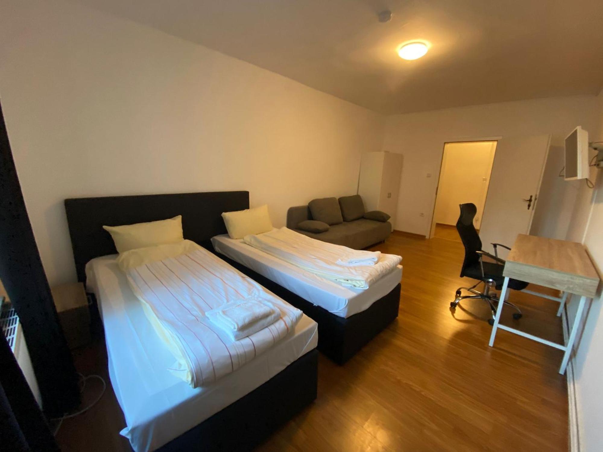 City Apartments Direkt Am Hauptbahnhof - Perfekt Fuer Pendler Und Monteure Neumünster Buitenkant foto