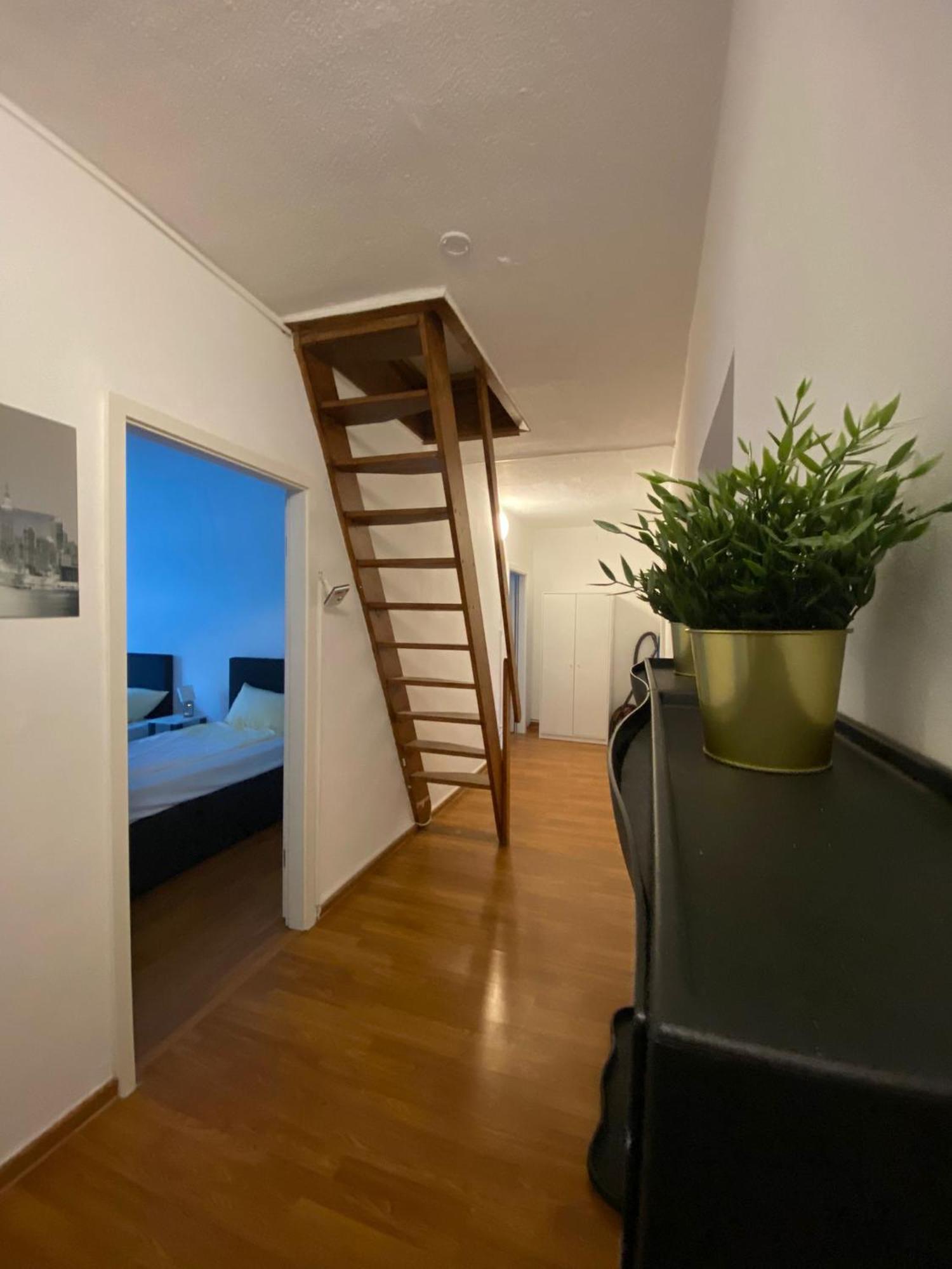 City Apartments Direkt Am Hauptbahnhof - Perfekt Fuer Pendler Und Monteure Neumünster Buitenkant foto