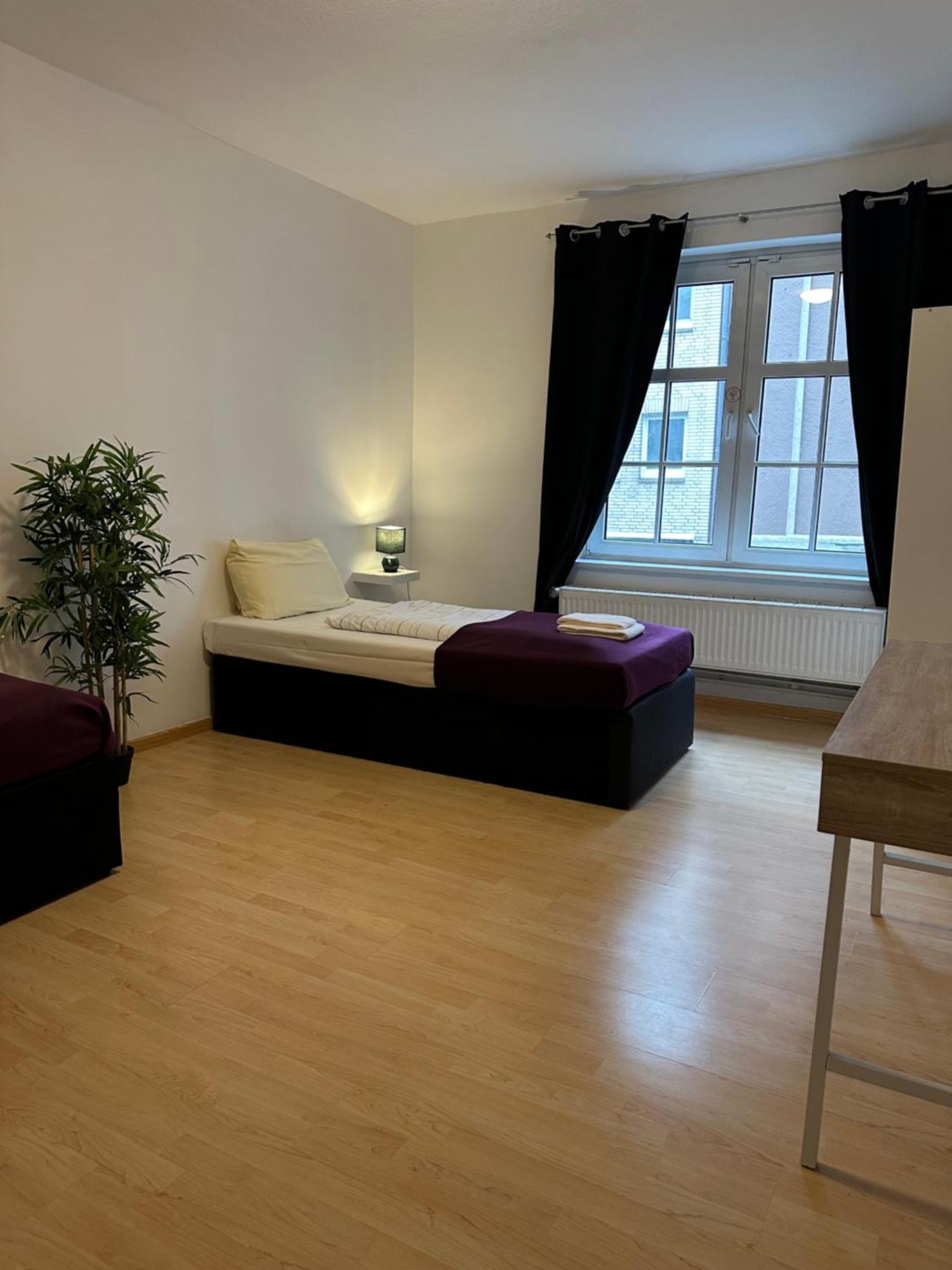 City Apartments Direkt Am Hauptbahnhof - Perfekt Fuer Pendler Und Monteure Neumünster Buitenkant foto