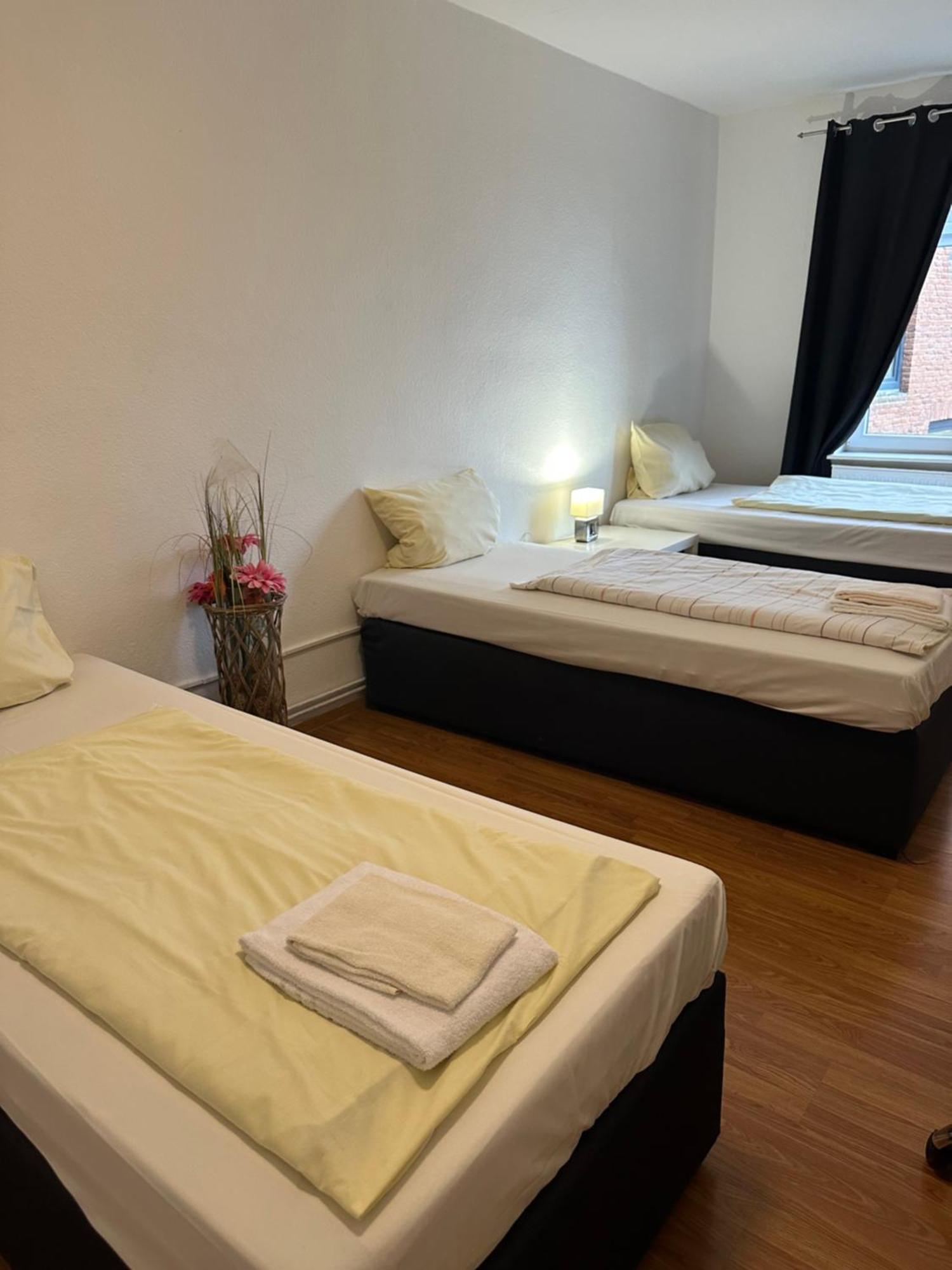 City Apartments Direkt Am Hauptbahnhof - Perfekt Fuer Pendler Und Monteure Neumünster Buitenkant foto