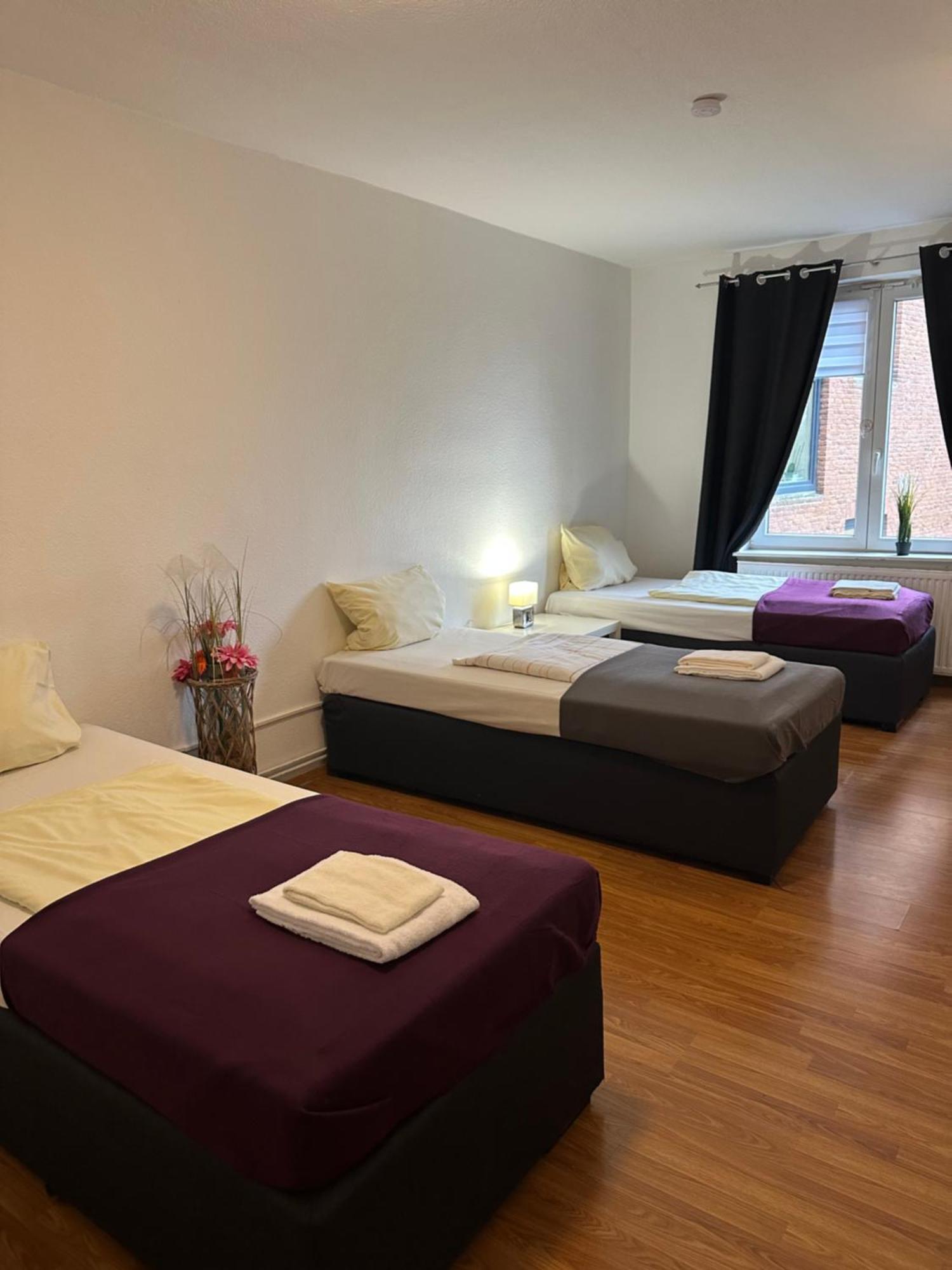 City Apartments Direkt Am Hauptbahnhof - Perfekt Fuer Pendler Und Monteure Neumünster Buitenkant foto