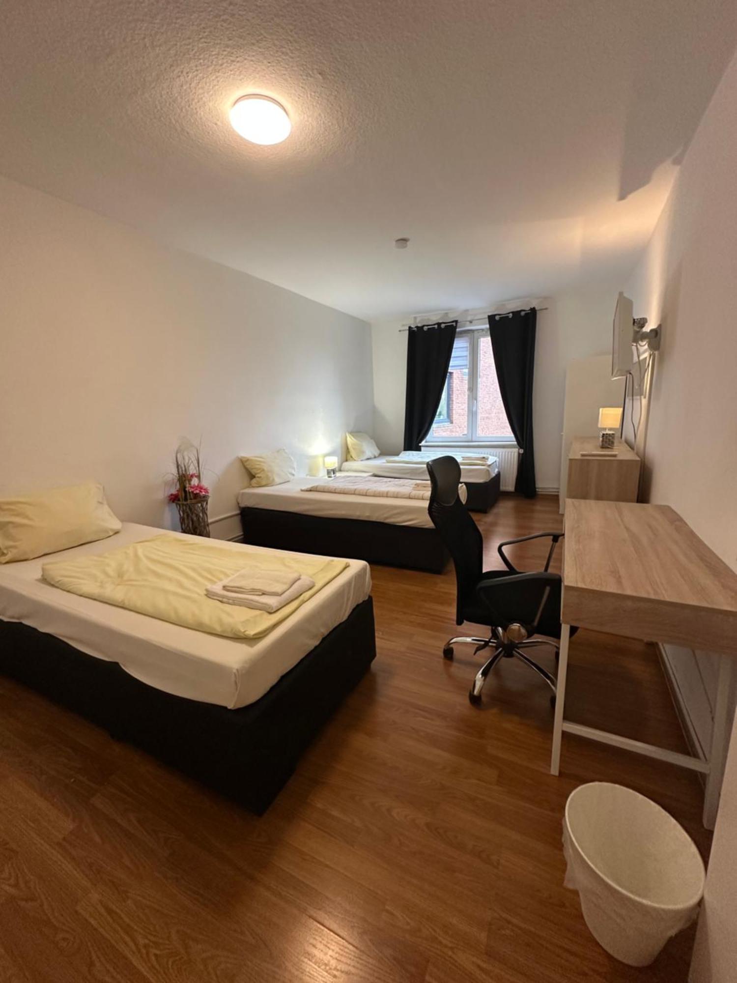 City Apartments Direkt Am Hauptbahnhof - Perfekt Fuer Pendler Und Monteure Neumünster Buitenkant foto