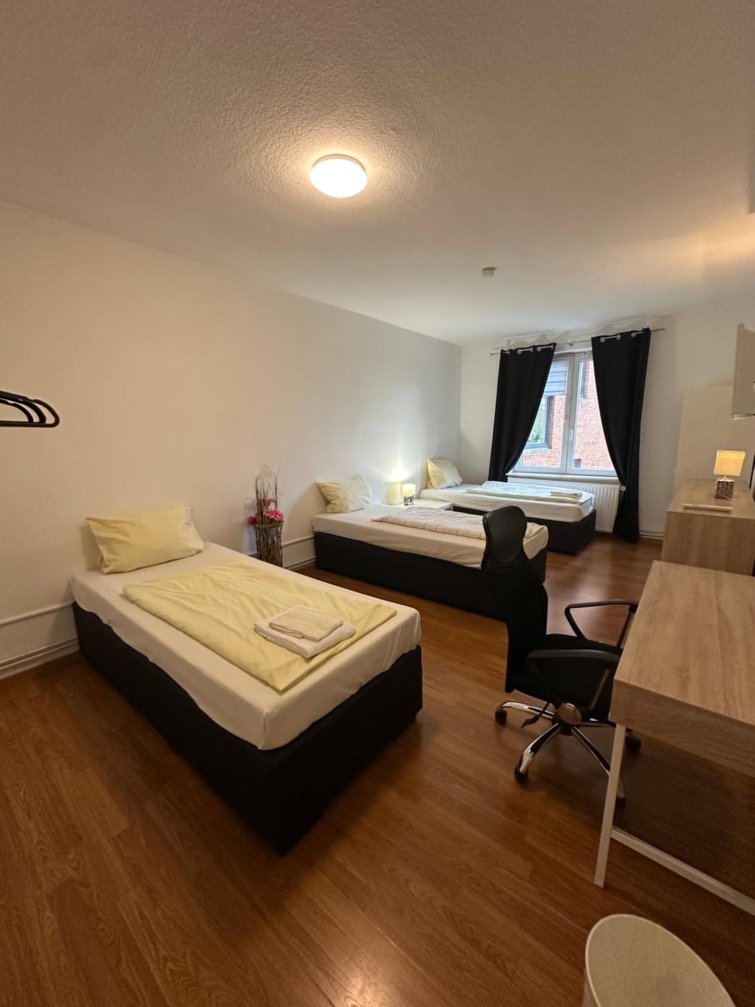 City Apartments Direkt Am Hauptbahnhof - Perfekt Fuer Pendler Und Monteure Neumünster Buitenkant foto