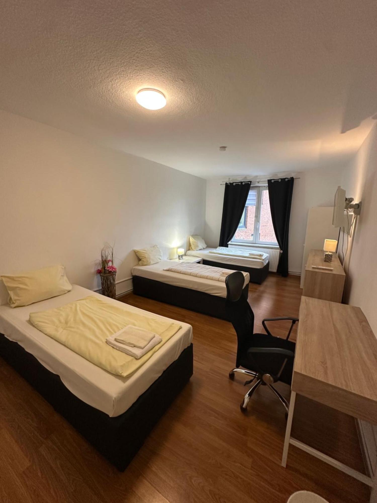 City Apartments Direkt Am Hauptbahnhof - Perfekt Fuer Pendler Und Monteure Neumünster Buitenkant foto