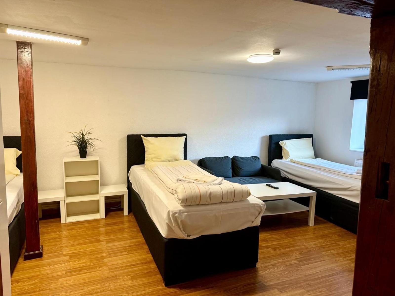 City Apartments Direkt Am Hauptbahnhof - Perfekt Fuer Pendler Und Monteure Neumünster Buitenkant foto